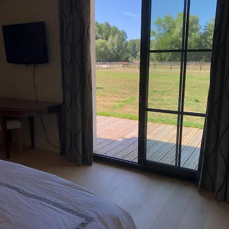 D'hote Touquet's Garden לינה וארוחת בוקר